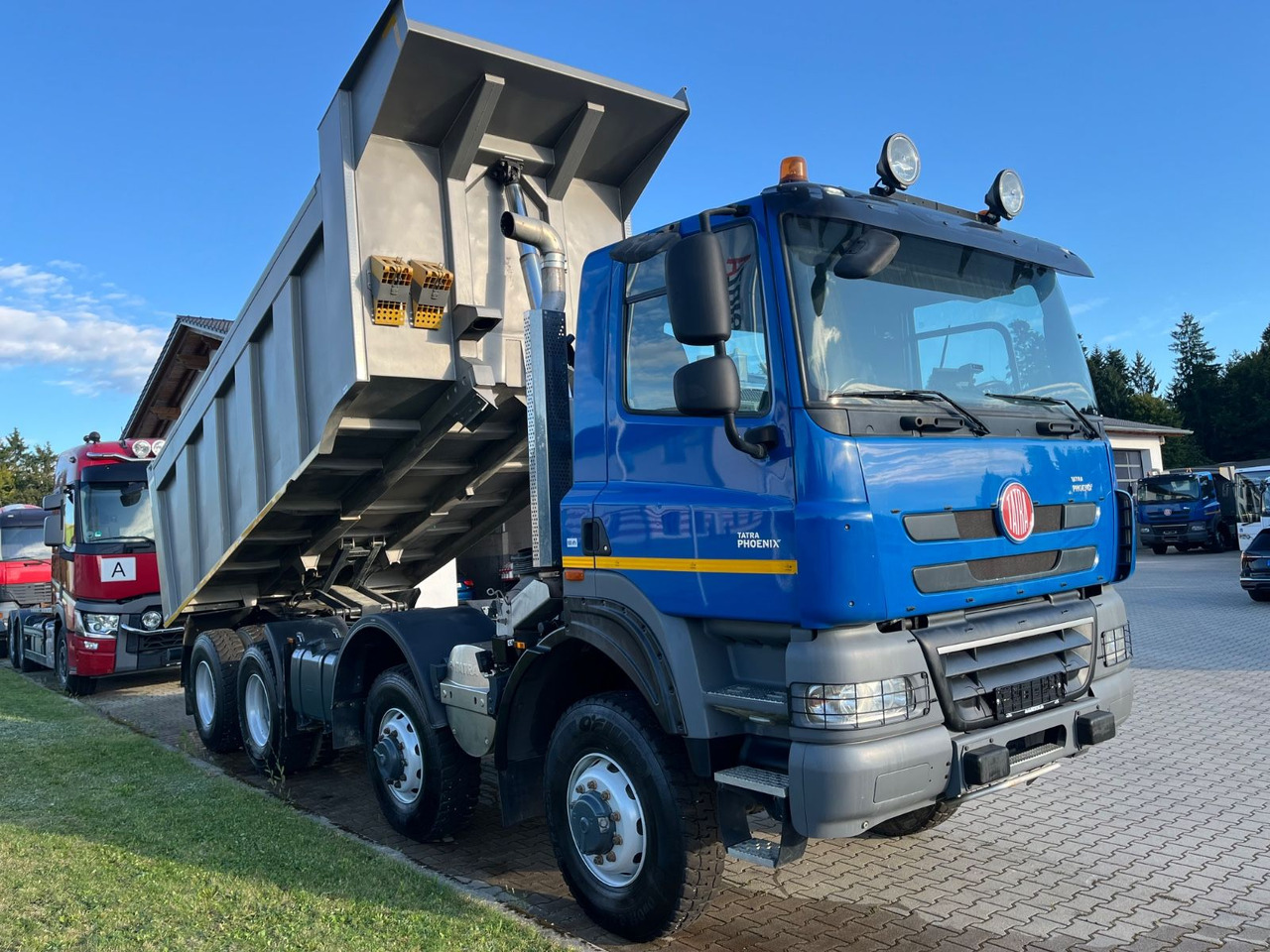 Tatra Phoenix 460T 158 8x8 20m³ Kippmulde - Tipper: picture 2 Tatra Phoenix 460T 158 8x8 20m³ Kippmulde - Tipper: picture 2