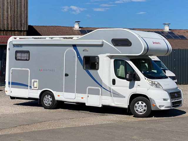 Dethleffs A 7071, Solar,SAT,AHK - Alcove motorhome: picture 1 Dethleffs A 7071, Solar,SAT,AHK - Alcove motorhome: picture 1