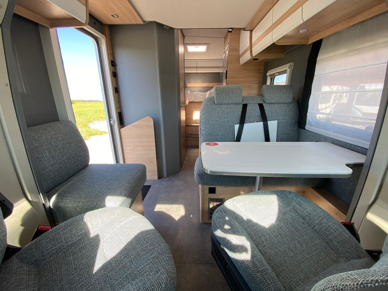 Semi-integrated motorhome Dethleffs Just Camp T 6812 EB,Hubbett,Längsbetten, Markise: picture 16