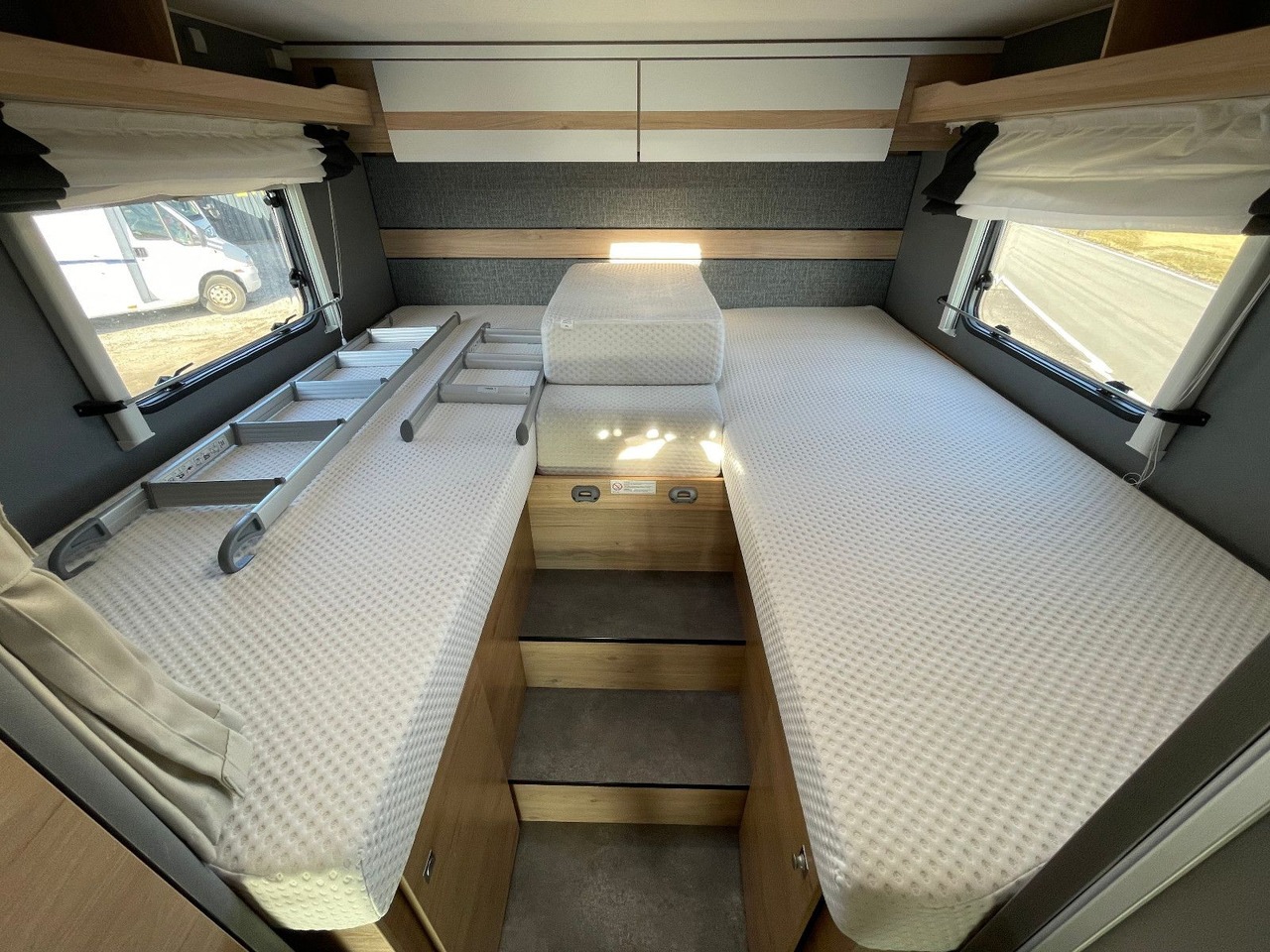 Semi-integrated motorhome Dethleffs Just T 7052 EB mit Hubbett,Fiat: picture 17