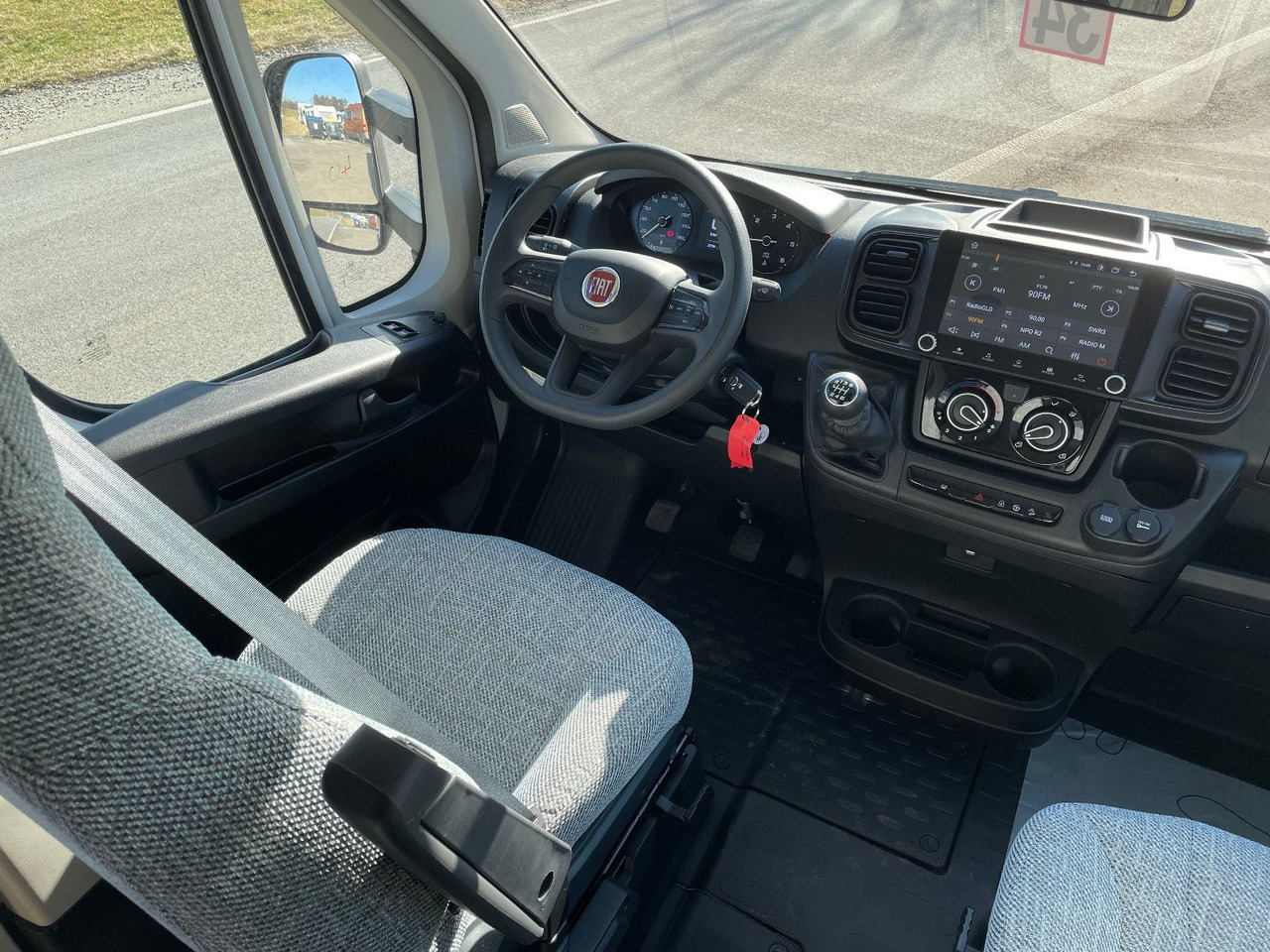 Semi-integrated motorhome Dethleffs Just T 7052 EB mit Hubbett,Fiat: picture 18