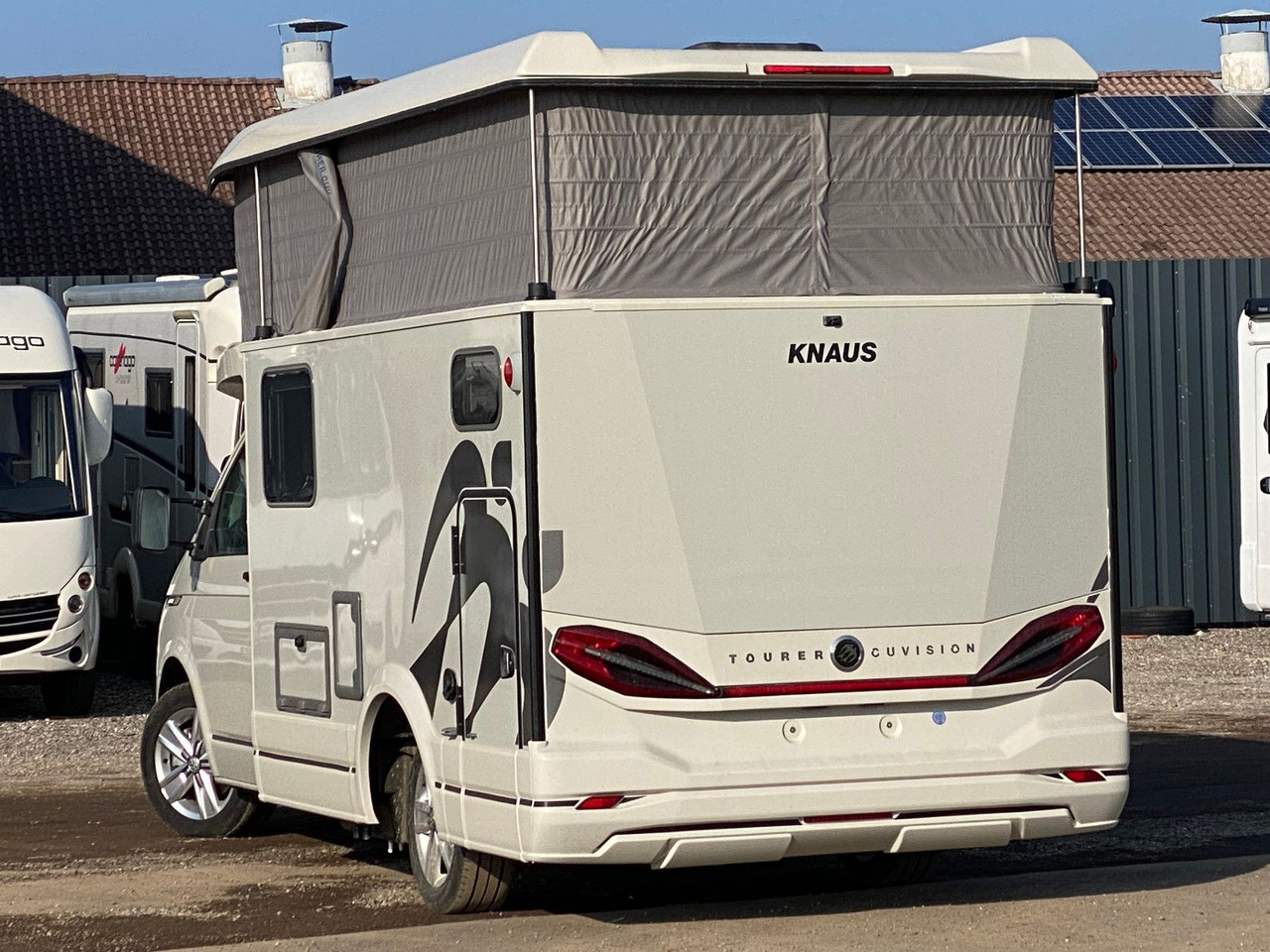 Knaus Tourer CUV 500 MQ CUVISION ohne Slide Bett,AHK - Semi-integrated motorhome: picture 5 Knaus Tourer CUV 500 MQ CUVISION ohne Slide Bett,AHK - Semi-integrated motorhome: picture 5