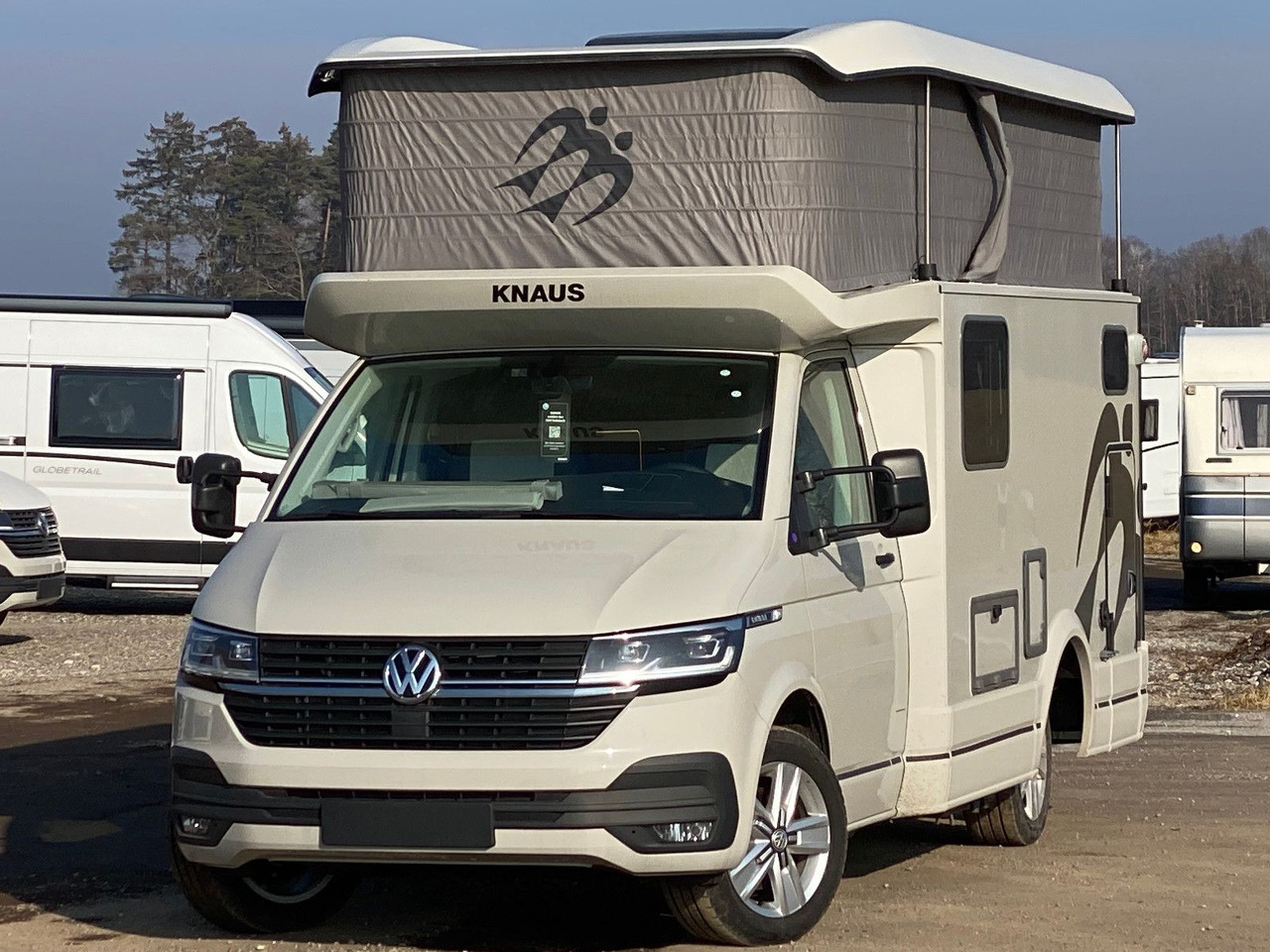 Knaus Tourer CUV 500 MQ ,mit Slide Bett,AHK,4 personen - Semi-integrated motorhome: picture 1 Knaus Tourer CUV 500 MQ ,mit Slide Bett,AHK,4 personen - Semi-integrated motorhome: picture 1