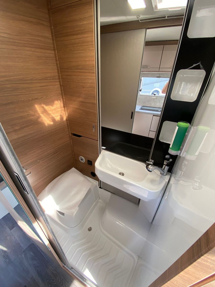 Semi-integrated motorhome Knaus Tourer Van Vansation 500 LT, AHK,SAT,TV: picture 12