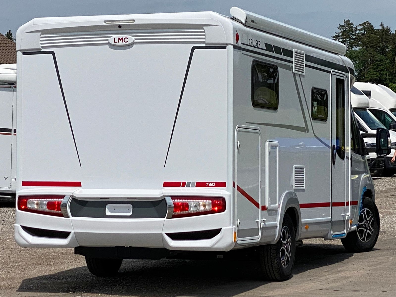 LMC T 662 Grey Selection, Markise,Navi, - Semi-integrated motorhome: picture 5 LMC T 662 Grey Selection, Markise,Navi, - Semi-integrated motorhome: picture 5