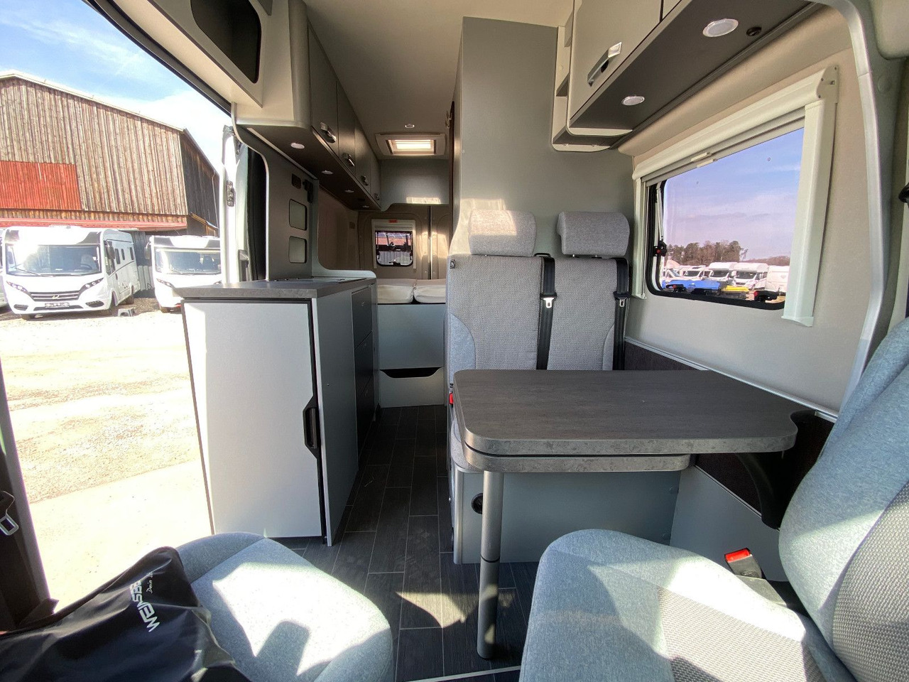 Campervan Weinsberg CaraTour 600 MQ: picture 14