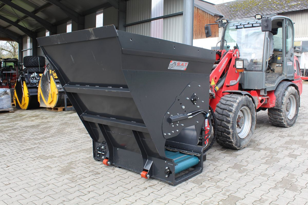 NEU-SAT Kombiverteiler-Silage-Stroh-Mais - Silage equipment: picture 4 NEU-SAT Kombiverteiler-Silage-Stroh-Mais - Silage equipment: picture 4