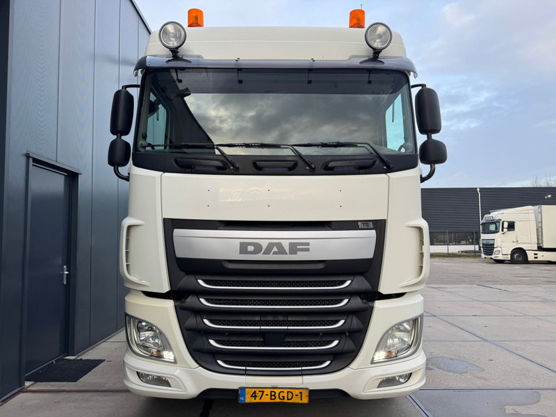 Hook lift truck DAF XF 440 SC / 6X2 / VDL Hook / TUV: 6-2026 / NL truck: picture 6 Hook lift truck DAF XF 440 SC / 6X2 / VDL Hook / TUV: 6-2026 / NL truck: picture 6