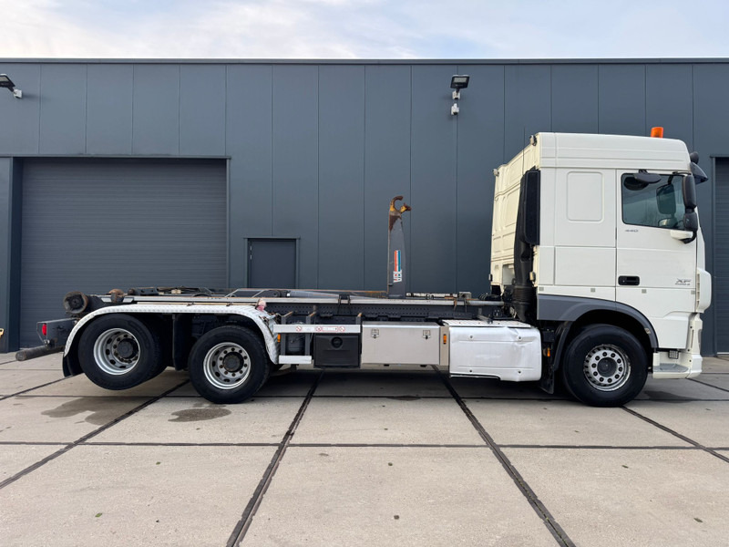 Hook lift truck DAF XF 440 SC / 6X2 / VDL Hook / TUV: 6-2026 / NL truck: picture 7 Hook lift truck DAF XF 440 SC / 6X2 / VDL Hook / TUV: 6-2026 / NL truck: picture 7