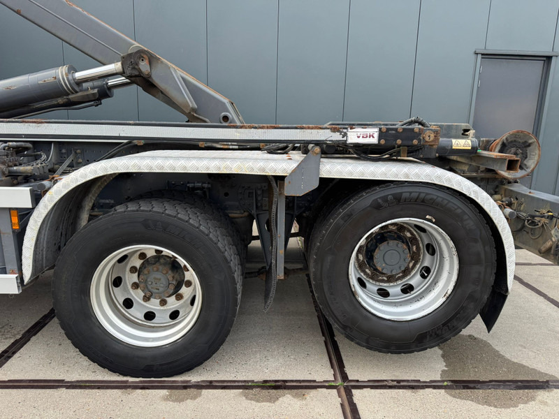 Hook lift truck DAF XF 440 SC / 6X2 / VDL Hook / TUV: 6-2026 / NL truck: picture 19 Hook lift truck DAF XF 440 SC / 6X2 / VDL Hook / TUV: 6-2026 / NL truck: picture 19