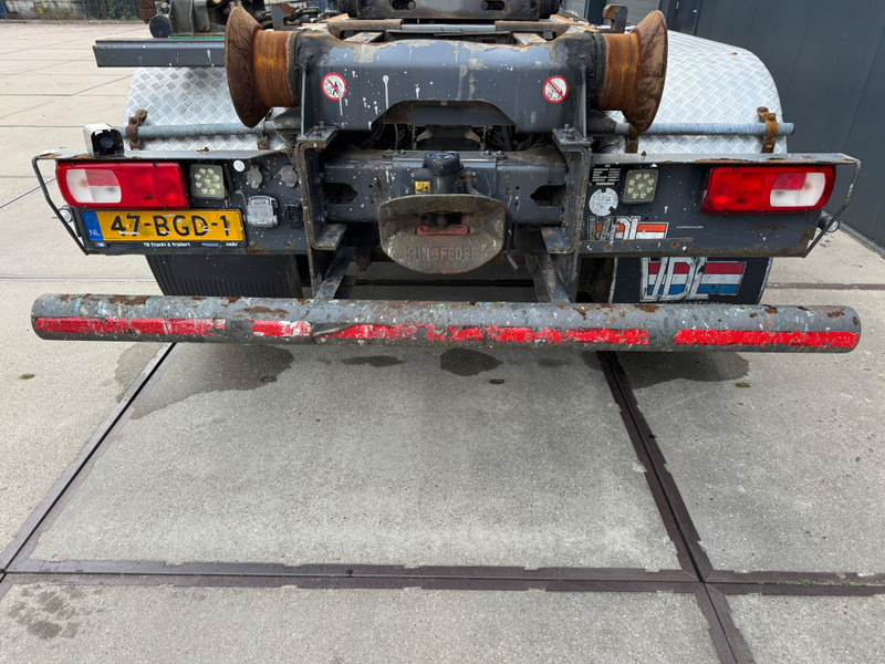 Hook lift truck DAF XF 440 SC / 6X2 / VDL Hook / TUV: 6-2026 / NL truck: picture 20 Hook lift truck DAF XF 440 SC / 6X2 / VDL Hook / TUV: 6-2026 / NL truck: picture 20