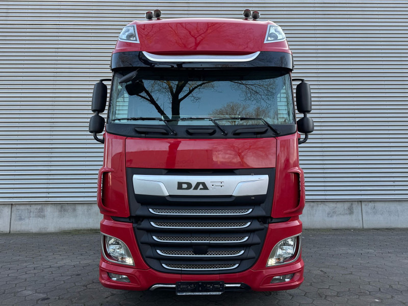 DAF XF 430 SSC / 13 LTR / Roof Klima / Belgium Truck - Tractor unit: picture 4 DAF XF 430 SSC / 13 LTR / Roof Klima / Belgium Truck - Tractor unit: picture 4