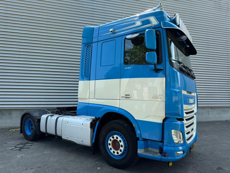 DAF XF 440 SC / 2 Tanks / Roof Klima / NL Truck - Tractor unit: picture 2 DAF XF 440 SC / 2 Tanks / Roof Klima / NL Truck - Tractor unit: picture 2