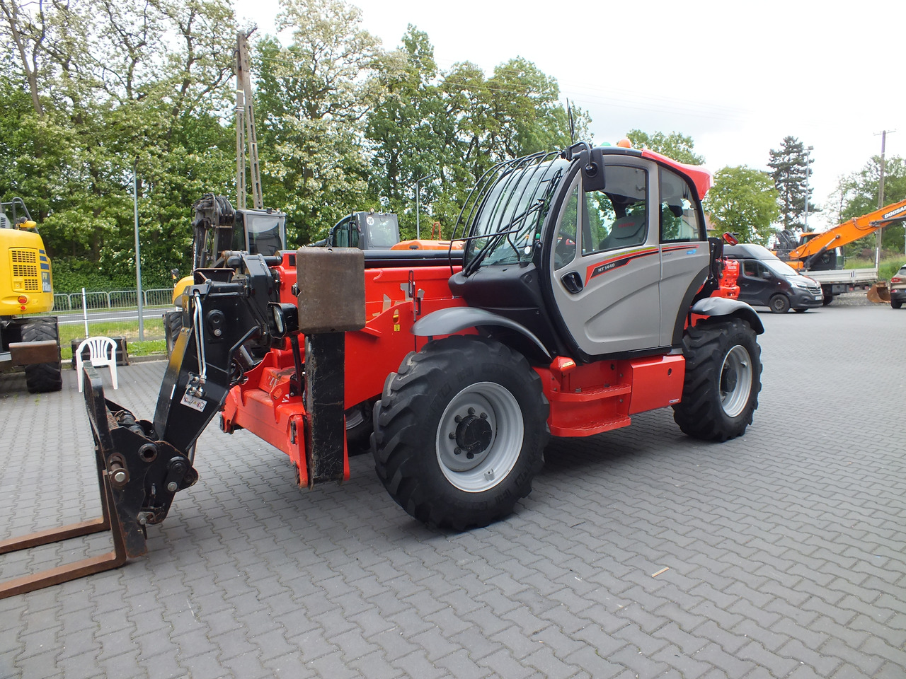 MANITOU MT 1440 - Telescopic wheel loader for Excavator: picture 3 MANITOU MT 1440 - Telescopic wheel loader for Excavator: picture 3