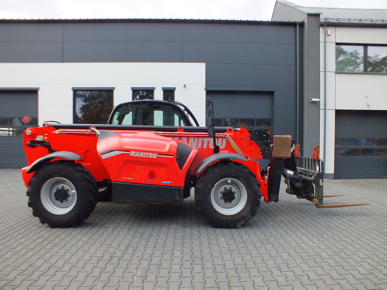 MANITOU MT1840 - Telescopic wheel loader for Excavator: picture 1 MANITOU MT1840 - Telescopic wheel loader for Excavator: picture 1