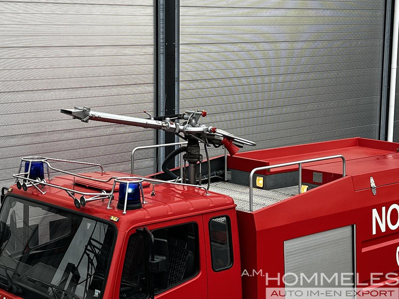 Mercedes-Benz 1831 AK 4x4 - Fire engine: picture 4 Mercedes-Benz 1831 AK 4x4 - Fire engine: picture 4