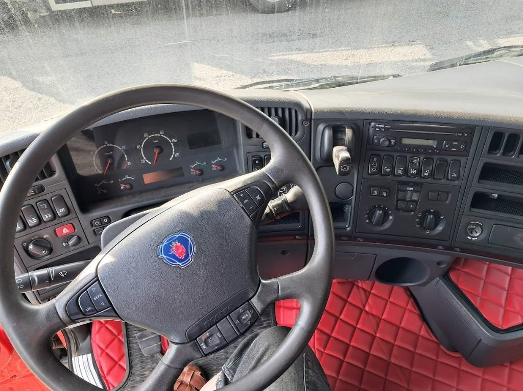 Scania R420 - Crane truck: picture 5 Scania R420 - Crane truck: picture 5