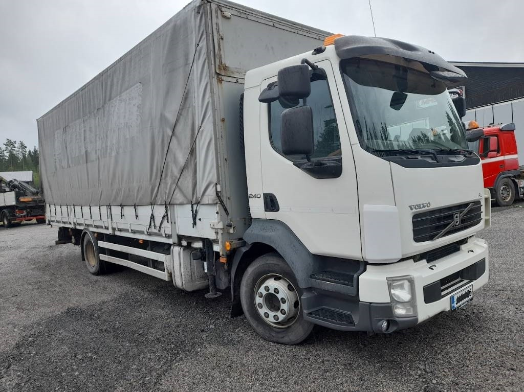 Volvo FL 240 - Crane truck: picture 4 Volvo FL 240 - Crane truck: picture 4