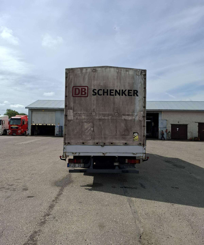 Mercedes-Benz 818 L - Curtain side truck: picture 4 Mercedes-Benz 818 L - Curtain side truck: picture 4