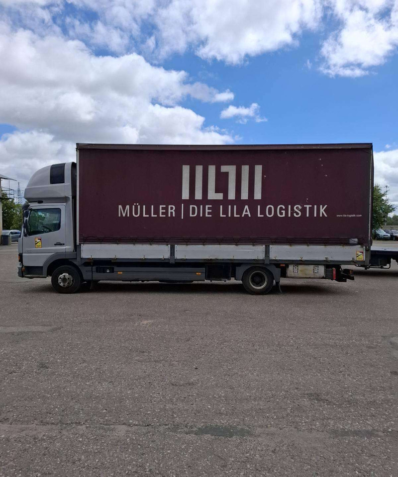 Mercedes-Benz Atego 818 - Curtain side truck: picture 2 Mercedes-Benz Atego 818 - Curtain side truck: picture 2