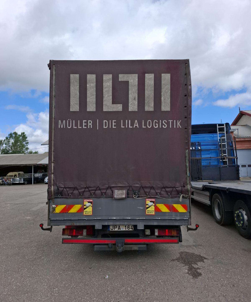 Mercedes-Benz Atego 818 - Curtain side truck: picture 4 Mercedes-Benz Atego 818 - Curtain side truck: picture 4