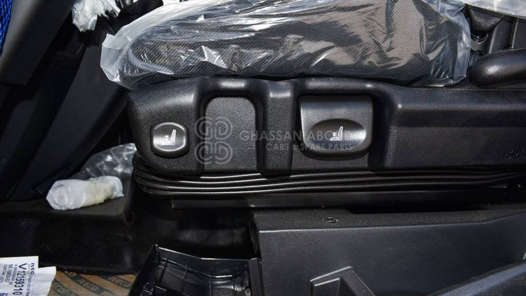 IVECO EUROCARGO Chassis 4×2, WB 6210 GVW 19 Ton Approx MY23 - Cab chassis truck: picture 5 IVECO EUROCARGO Chassis 4×2, WB 6210 GVW 19 Ton Approx MY23 - Cab chassis truck: picture 5