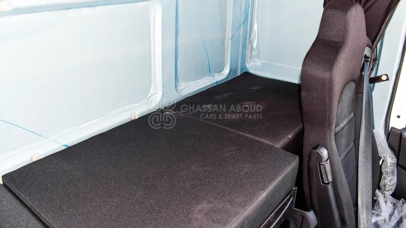 Cab chassis truck Iveco T-WAY AT380T47H 6x4 R24 Tyres Chassis - Barcelona Stock: picture 11 Cab chassis truck Iveco T-WAY AT380T47H 6x4 R24 Tyres Chassis - Barcelona Stock: picture 11