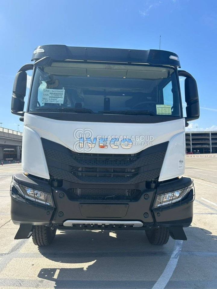 IVECO T-WAY Tractor 6×4 AT720T47TH GVW 26-38 Ton HP 470 R20Tyre MY24 - Tractor unit: picture 4 IVECO T-WAY Tractor 6×4 AT720T47TH GVW 26-38 Ton HP 470 R20Tyre MY24 - Tractor unit: picture 4