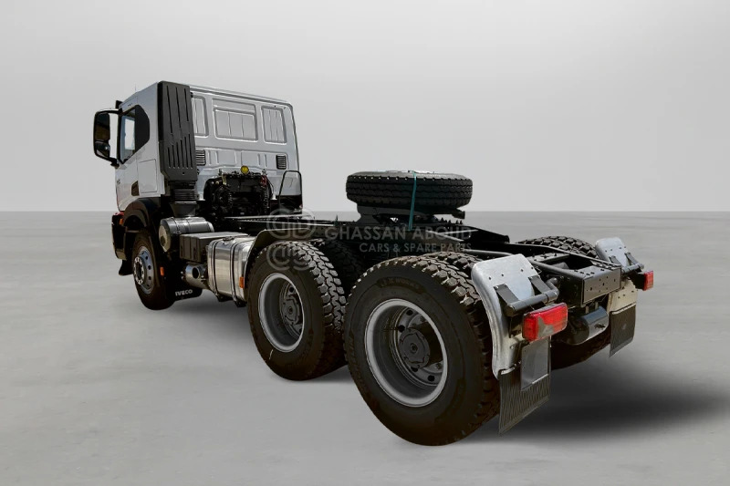 Iveco T-WAY AT720T47TH 6×4 R24 Tyres Tractor Head - Barcelona Stock - Tractor unit: picture 3 Iveco T-WAY AT720T47TH 6×4 R24 Tyres Tractor Head - Barcelona Stock - Tractor unit: picture 3