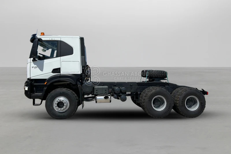 Iveco T-WAY AT720T47WTH 6x6 R20 Tyres Tractor Head - Barcelona Stock - Tractor unit: picture 4 Iveco T-WAY AT720T47WTH 6x6 R20 Tyres Tractor Head - Barcelona Stock - Tractor unit: picture 4