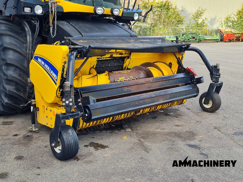 New Holland 300FP pick-up - Attachment for Agricultural machinery: picture 2 New Holland 300FP pick-up - Attachment for Agricultural machinery: picture 2