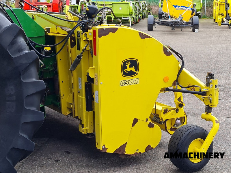 John Deere 630C pick up - Corn header for Agricultural machinery: picture 3 John Deere 630C pick up - Corn header for Agricultural machinery: picture 3