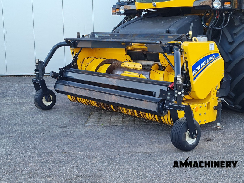 New Holland 300FP pick-up - Forage harvester attachment: picture 1 New Holland 300FP pick-up - Forage harvester attachment: picture 1