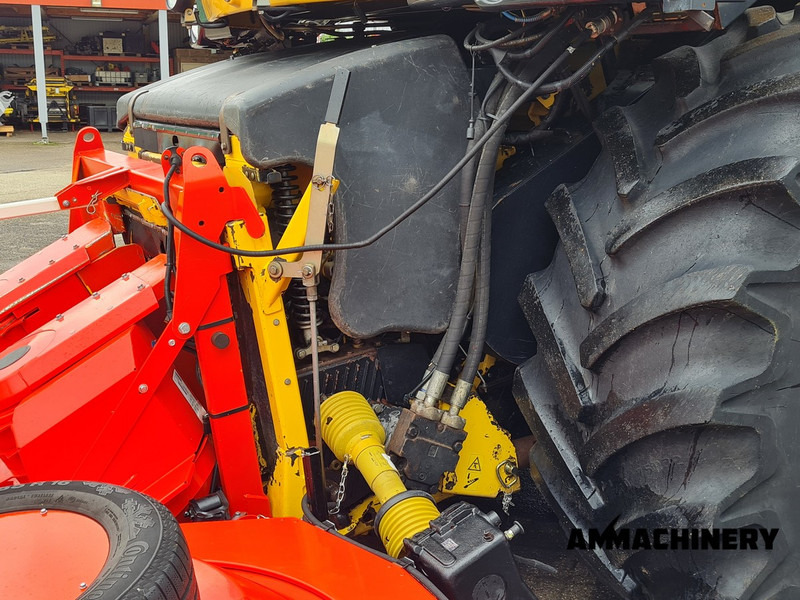 Forage harvester for transportation of food New Holland FR9060 for hemp harvest hemp harvester: picture 11 Forage harvester for transportation of food New Holland FR9060 for hemp harvest hemp harvester: picture 11