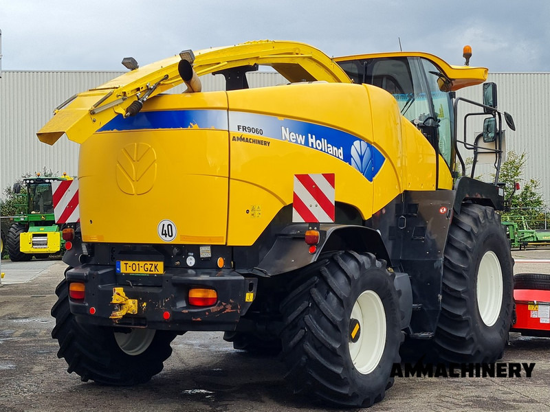 Forage harvester for transportation of food New Holland FR9060 for hemp harvest hemp harvester: picture 18 Forage harvester for transportation of food New Holland FR9060 for hemp harvest hemp harvester: picture 18