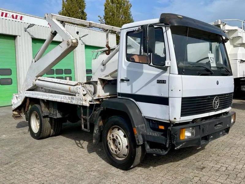 Mercedes-Benz 1514 Manual diesel pomp. Very clean - Cable system truck: picture 3 Mercedes-Benz 1514 Manual diesel pomp. Very clean - Cable system truck: picture 3
