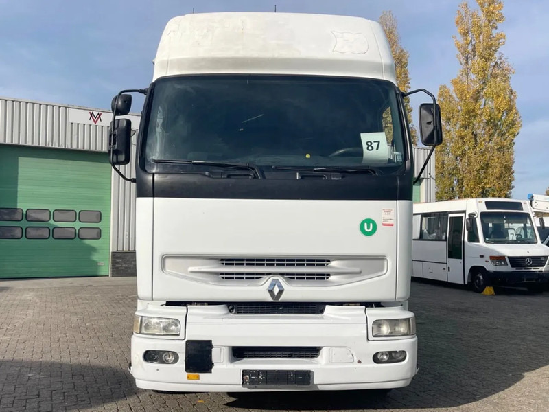 Renault Premium 400 259937 km! EURO 2, Manual injection! 3 axels! Greaf condition! - Refrigerated truck: picture 2 Renault Premium 400 259937 km! EURO 2, Manual injection! 3 axels! Greaf condition! - Refrigerated truck: picture 2