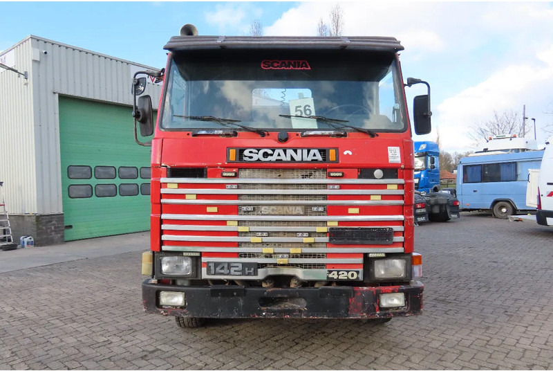 Scania 142H 6x4, Full spring, Very clean - Tipper: picture 3 Scania 142H 6x4, Full spring, Very clean - Tipper: picture 3