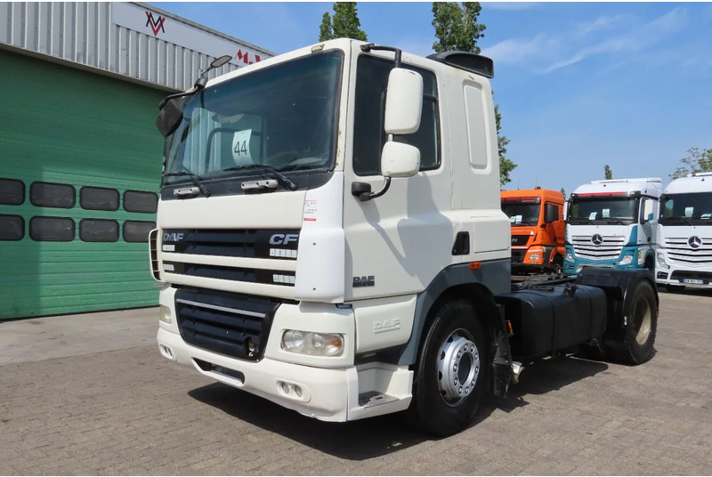 DAF CF 85.410 Manual, Retarder, PTO/Hydraulic, Very clean truck! - Tractor unit: picture 2 DAF CF 85.410 Manual, Retarder, PTO/Hydraulic, Very clean truck! - Tractor unit: picture 2