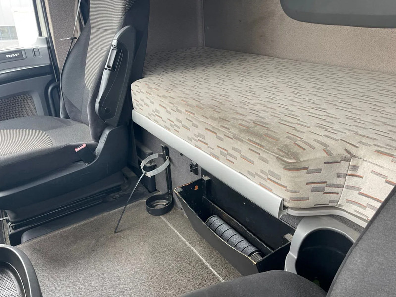 Tractor unit DAF XF 460 France truck, 2016, PARKING AIRCO: picture 19