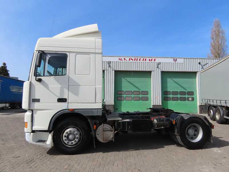 DAF XF 95.480 E4 type, Manual ger, Manual. Great state - Tractor unit: picture 4 DAF XF 95.480 E4 type, Manual ger, Manual. Great state - Tractor unit: picture 4