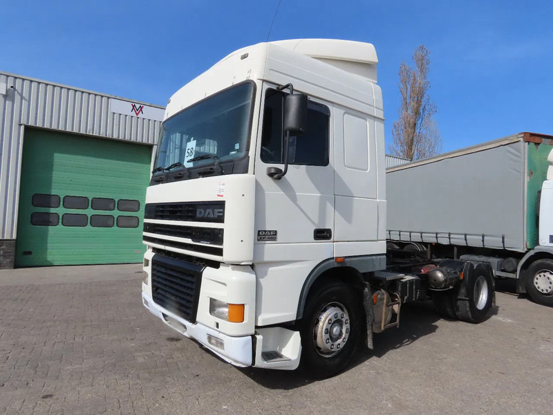 DAF XF 95.480 E4 type, Manual ger, Manual. Great state - Tractor unit: picture 3 DAF XF 95.480 E4 type, Manual ger, Manual. Great state - Tractor unit: picture 3