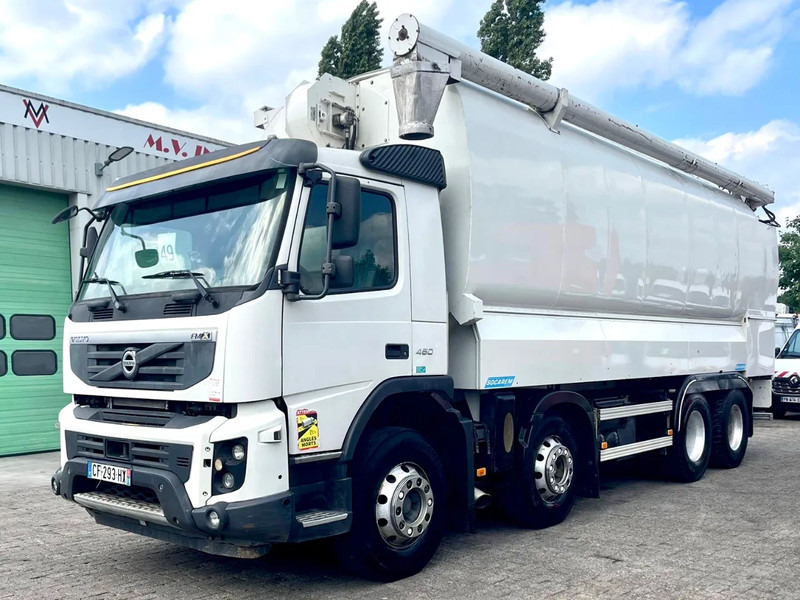 Volvo FMX 450 8x4 AUGER, radio control, 7 COMP. Full Volvo Service! . EXCELLENT condition - Tanker truck: picture 1 Volvo FMX 450 8x4 AUGER, radio control, 7 COMP. Full Volvo Service! . EXCELLENT condition - Tanker truck: picture 1
