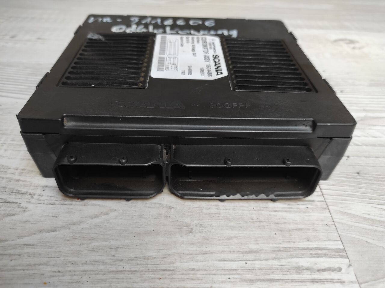 Motorola COORDINATOR 5, 2 PLUGS Scania truck - ECU for Truck: picture 2 Motorola COORDINATOR 5, 2 PLUGS Scania truck - ECU for Truck: picture 2