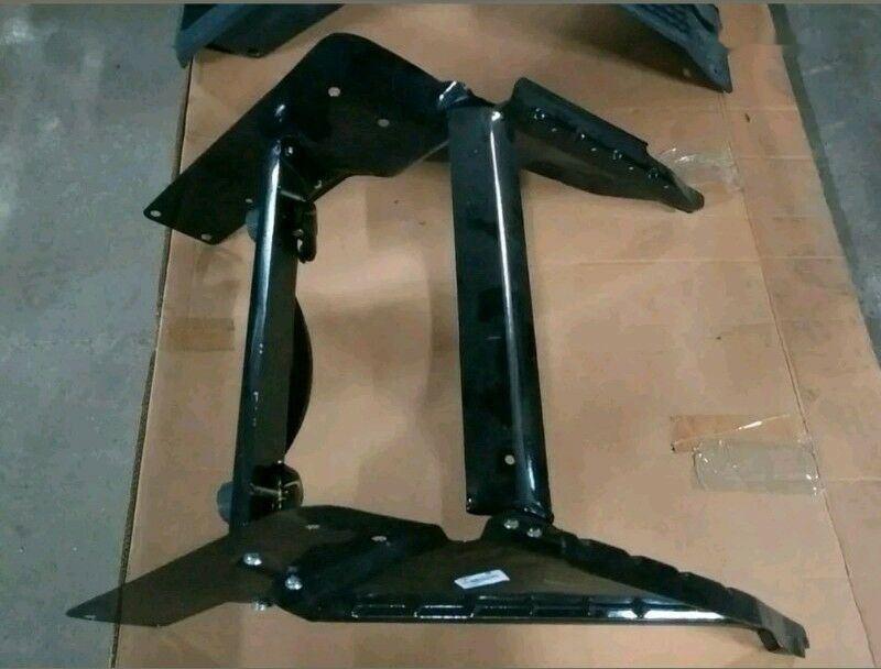 Scania BATTERY COVER REPAIR KIT: STEPS, SIDE BRACKETS Scania R, CR/CP - Battery for Truck: picture 5 Scania BATTERY COVER REPAIR KIT: STEPS, SIDE BRACKETS Scania R, CR/CP - Battery for Truck: picture 5