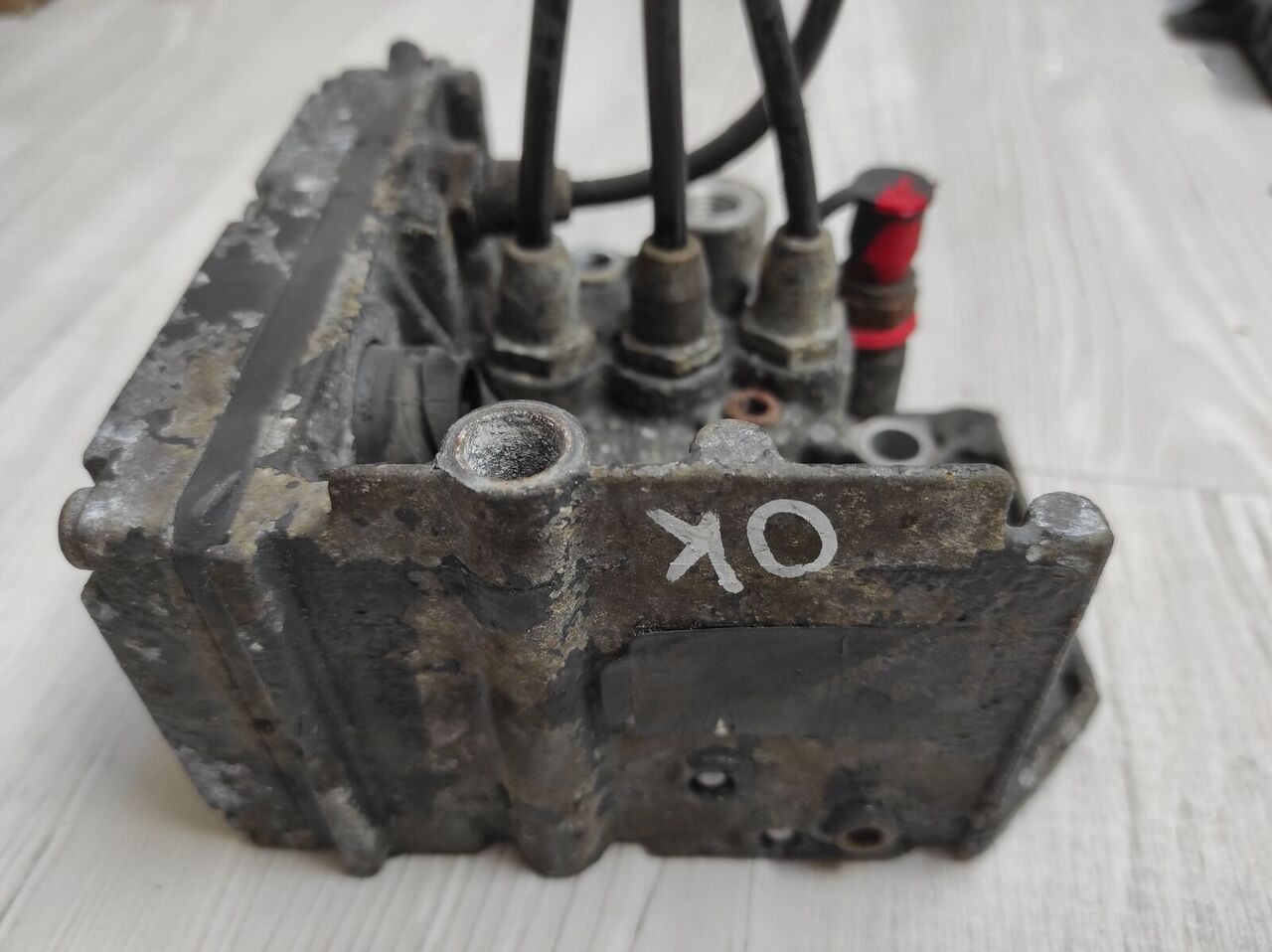 Scania RETARDER - Valve for Truck: picture 3 Scania RETARDER - Valve for Truck: picture 3