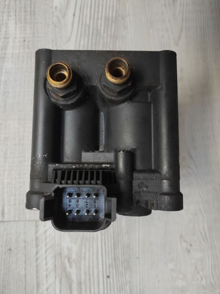 Scania truck - Engine and parts for Truck: picture 3 Scania truck - Engine and parts for Truck: picture 3