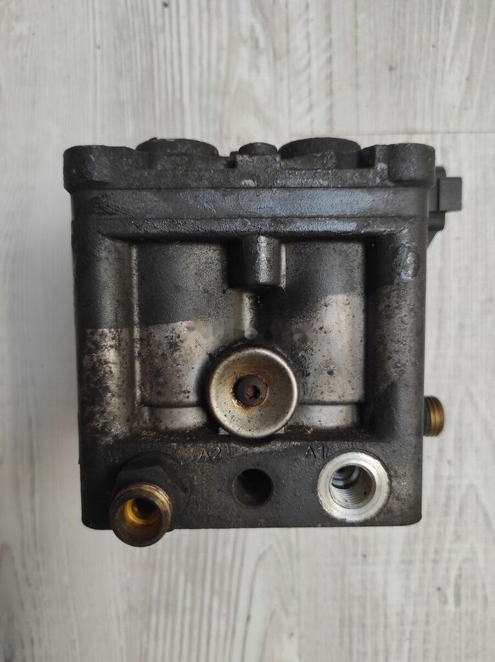 Scania truck - Engine and parts for Truck: picture 2 Scania truck - Engine and parts for Truck: picture 2