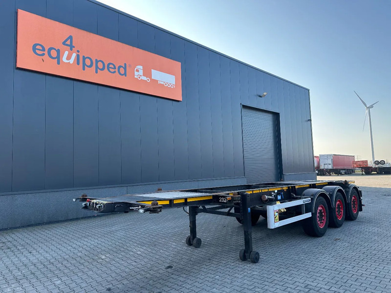 Burg 20FT + 20FT SWAP ADR (EX/II, EX/III, FL, AT) Chassis, empty weight: 3.690kg, SAF INTRADISC, 2x Liftaxle, NL-chassis - Container transporter/ Swap body semi-trailer: picture 1 Burg 20FT + 20FT SWAP ADR (EX/II, EX/III, FL, AT) Chassis, empty weight: 3.690kg, SAF INTRADISC, 2x Liftaxle, NL-chassis - Container transporter/ Swap body semi-trailer: picture 1