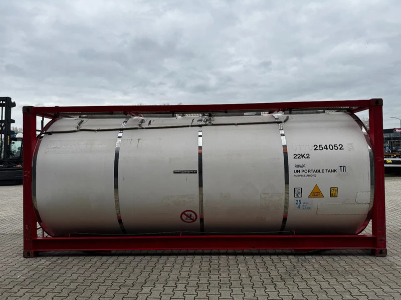 CIMC 20FT ISO, 25.080L / 1-COMP / 3 BAFFELS / T12 / 4 manholes / ADR valid until 02/2027 - Storage tank: picture 3 CIMC 20FT ISO, 25.080L / 1-COMP / 3 BAFFELS / T12 / 4 manholes / ADR valid until 02/2027 - Storage tank: picture 3